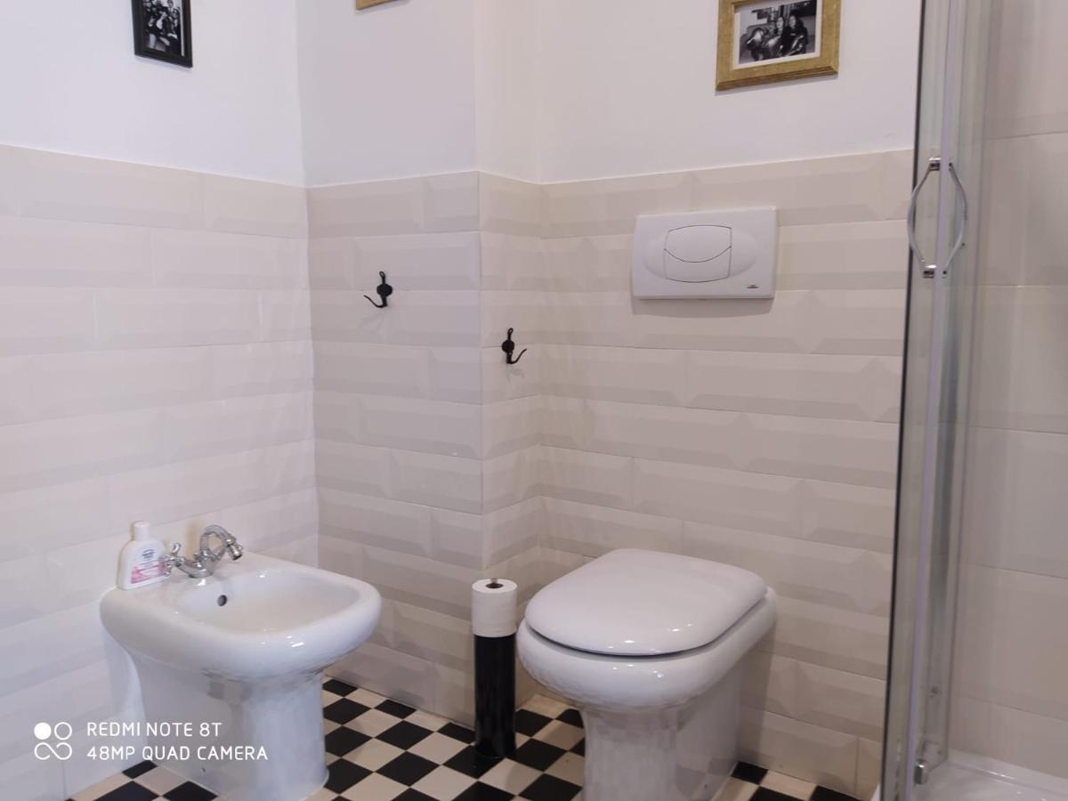 Vanity Apartment - 4 Bedrooms With 4 Bathrooms - Ac & Wifi Róma Kültér fotó