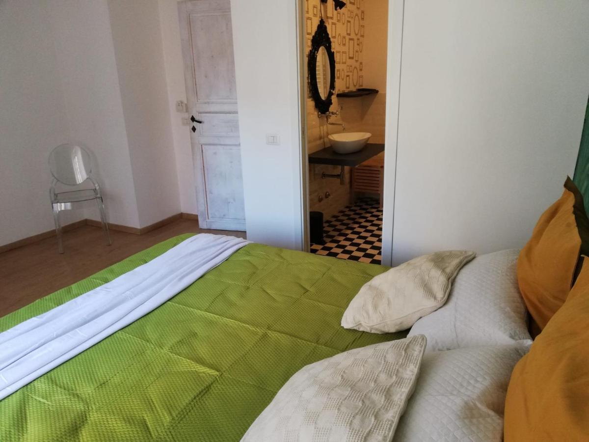 Vanity Apartment - 4 Bedrooms With 4 Bathrooms - Ac & Wifi Róma Kültér fotó