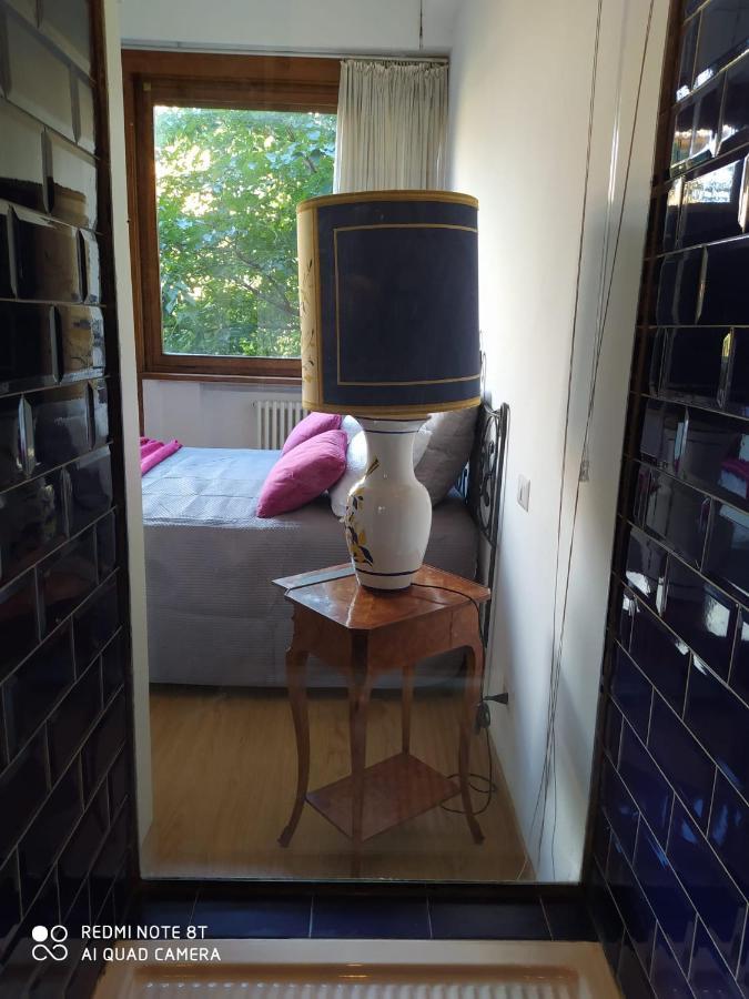 Vanity Apartment - 4 Bedrooms With 4 Bathrooms - Ac & Wifi Róma Kültér fotó
