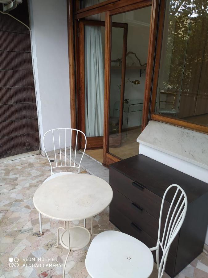 Vanity Apartment - 4 Bedrooms With 4 Bathrooms - Ac & Wifi Róma Kültér fotó